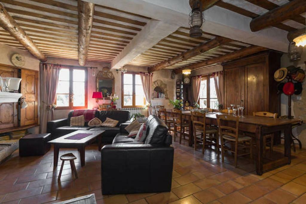 Bed and Breakfast Le Degoutaud à Le Barroux Extérieur photo