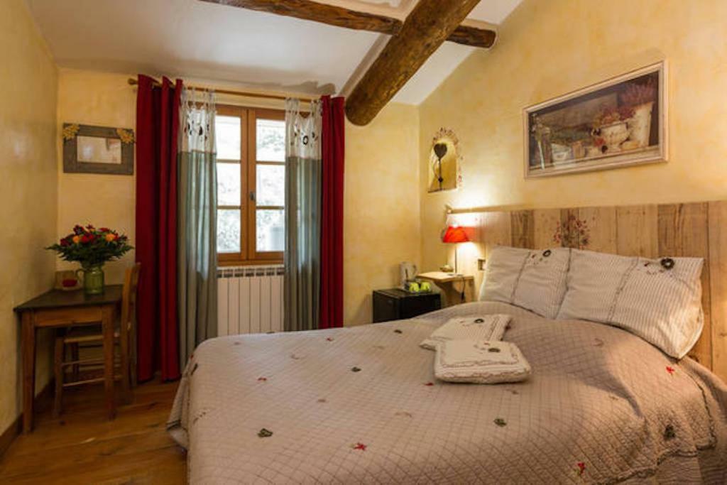 Bed and Breakfast Le Degoutaud à Le Barroux Extérieur photo
